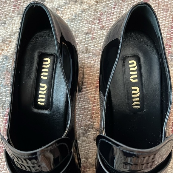 Miu Miu | Black Patent Leather Heeled Penny Loafer - Size IT 41 - Picture 12 of 13